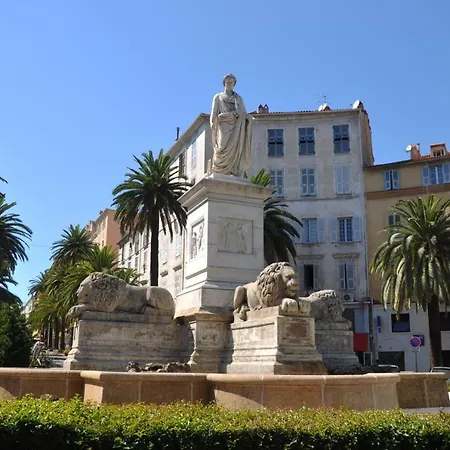 F3 - Standing Centre Calme Et Climatise