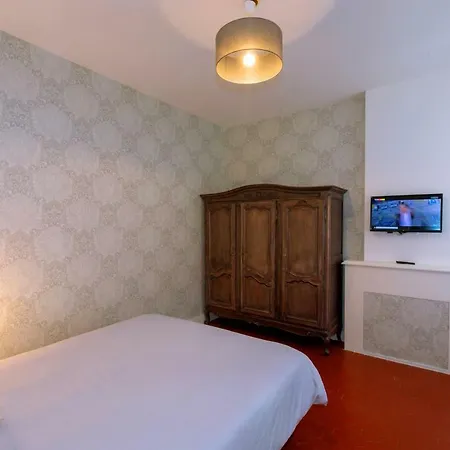 F3 - Standing Centre Calme Et Climatise * Ajaccio (Corsica)